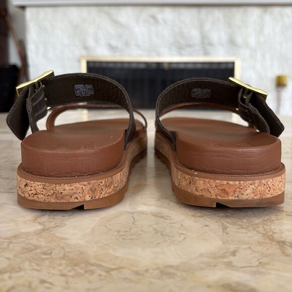 Sorel Women’s Roaming™ Big Buckle  Slide Sandals - Picture 9 of 13